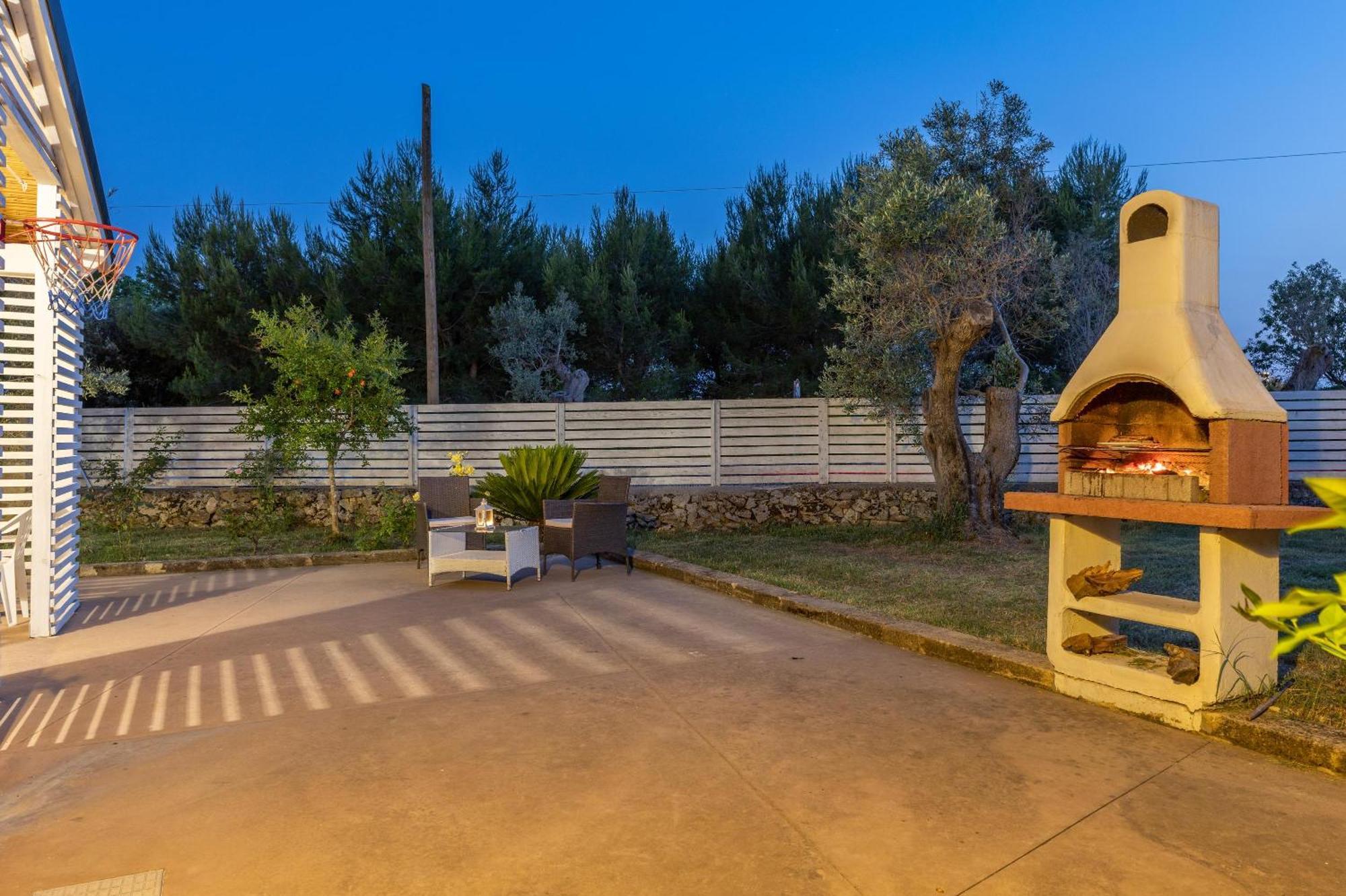 Villa Desideria Matino Exterior photo